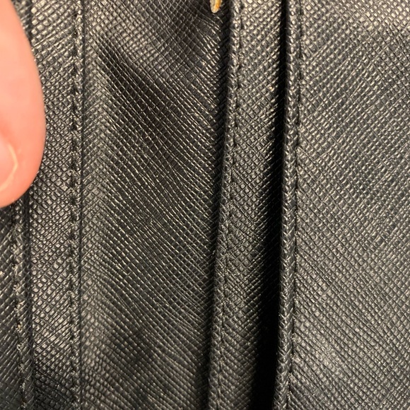 EUC Kate Spade polka dot wallet *make me an offer*! - Picture 7 of 7